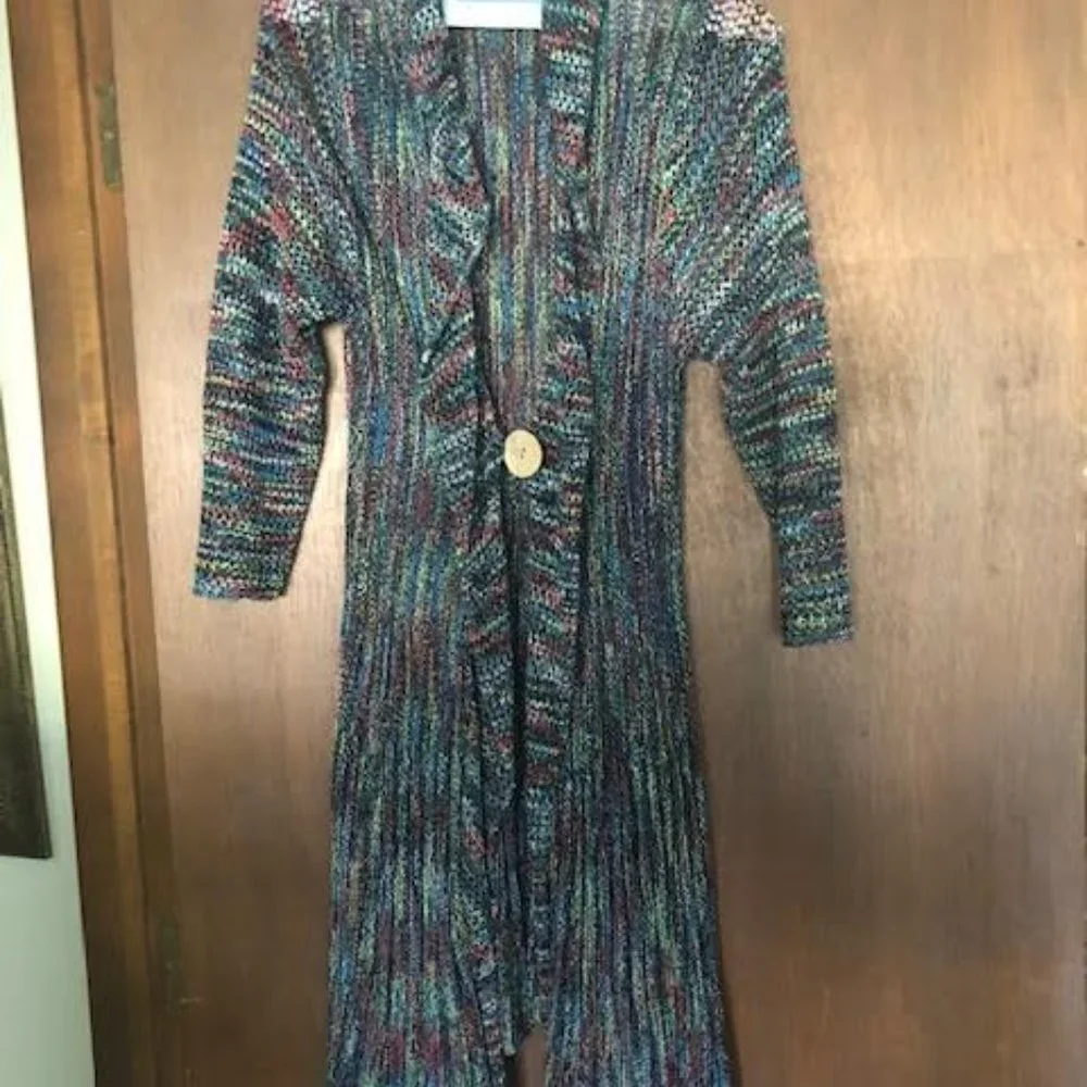 Sweater - Picture 2 of 2